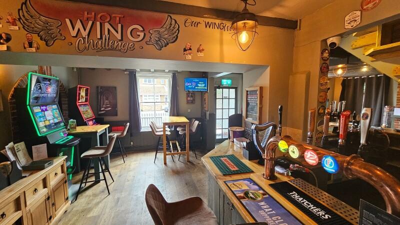 Best Sports Bars in London - The Heathcote and Star